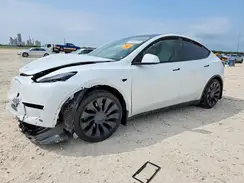 7SAYGDEF7SA339894 2025 TESLA MODEL Y