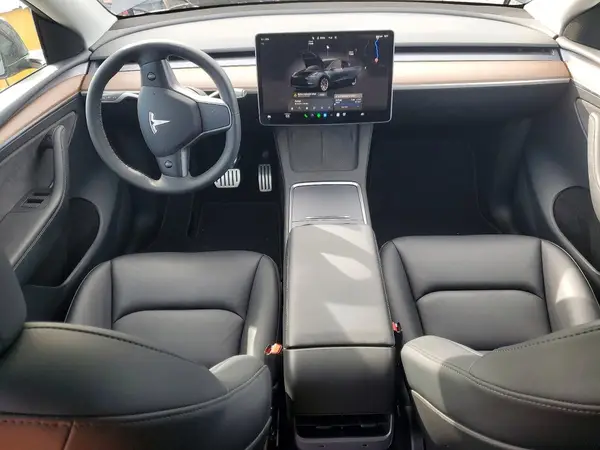 7SAYGDEF7SF221539 2025 TESLA MODEL Y - Image 8