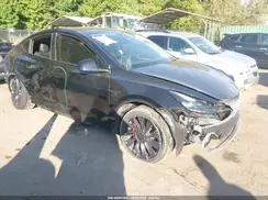 7SAYGDEF7SF310561 2025 TESLA MODEL Y
