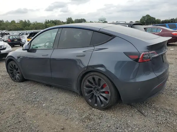 7SAYGDEF8NF307866 2022 TESLA MODEL Y - Image 2