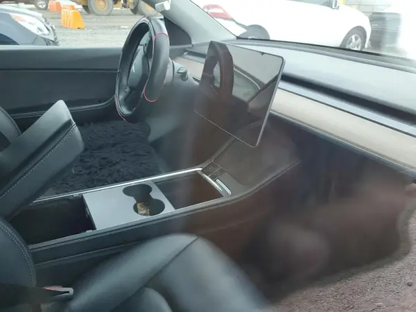 7SAYGDEF8NF307866 2022 TESLA MODEL Y - Image 8