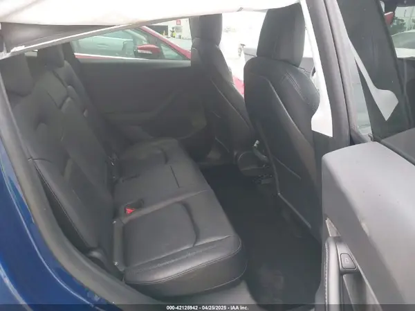 7SAYGDEF8NF323145 2022 TESLA MODEL Y - Image 8
