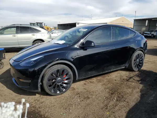 7SAYGDEF8NF337529 2022 TESLA MODEL Y - Image 1