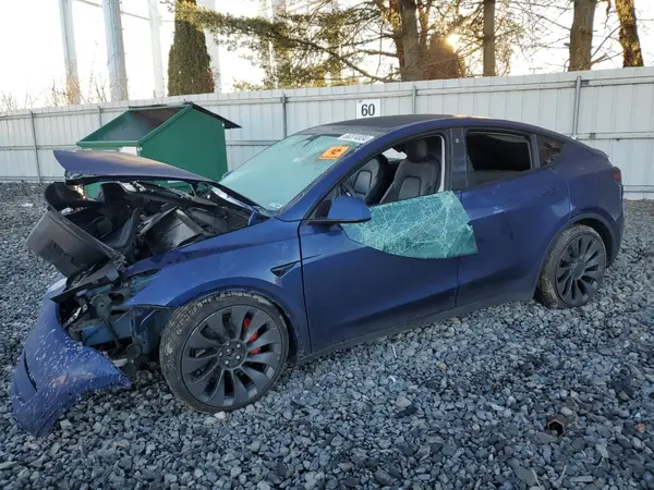 7SAYGDEF8NF374533 2022 TESLA MODEL Y - Image 1