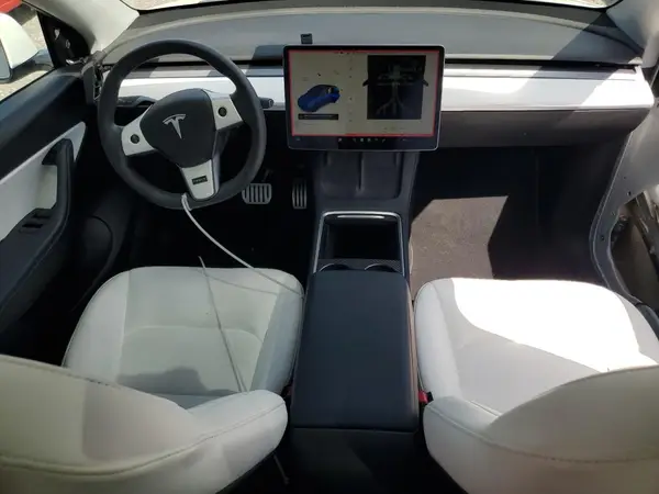 7SAYGDEF8NF377285 2022 TESLA MODEL Y - Image 8