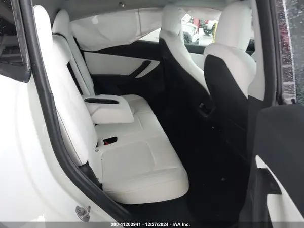 7SAYGDEF8NF377786 2022 TESLA MODEL Y - Image 8