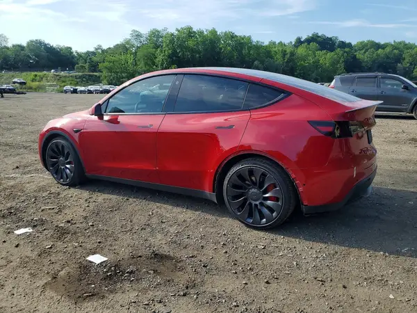 7SAYGDEF8NF380140 2022 TESLA MODEL Y - Image 2