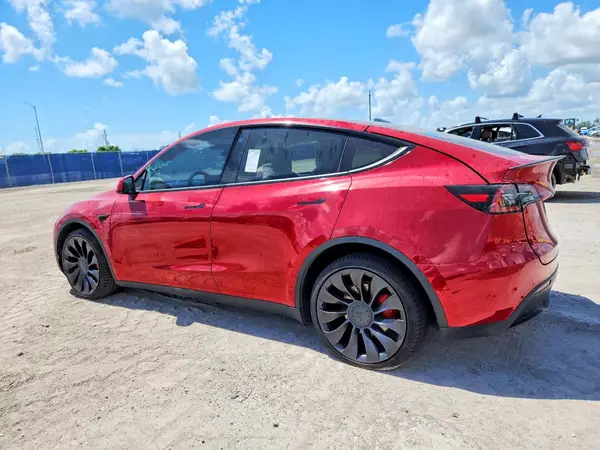 7SAYGDEF8NF381160 2022 TESLA MODEL Y - Image 2