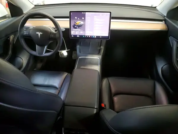 7SAYGDEF8NF382437 2022 TESLA MODEL Y - Image 8