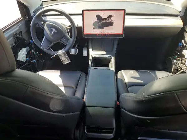 7SAYGDEF8NF394118 2022 TESLA MODEL Y - Image 8