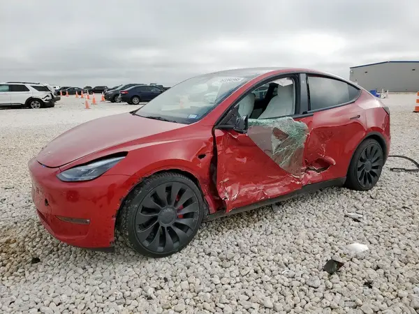7SAYGDEF8NF397424 2022 TESLA MODEL Y - Image 1
