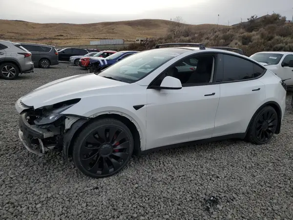 7SAYGDEF8NF406073 2022 TESLA MODEL Y - Image 1