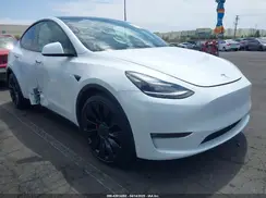 7SAYGDEF8NF407109 2022 TESLA MODEL Y