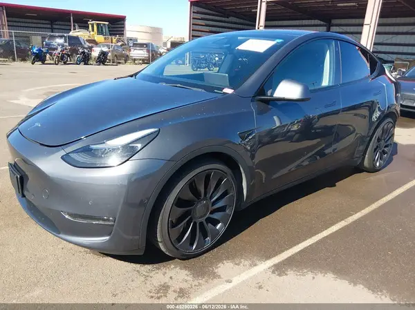 7SAYGDEF8NF407739 2022 TESLA MODEL Y - Image 2