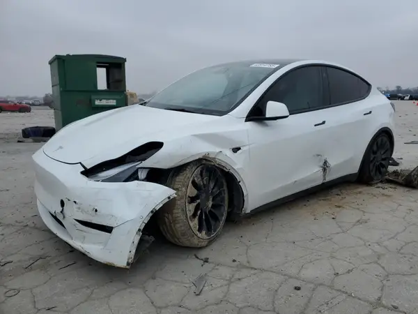 7SAYGDEF8NF441910 2022 TESLA MODEL Y - Image 1