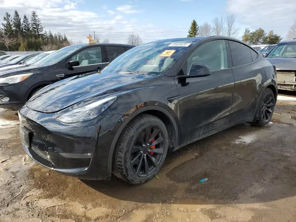 7SAYGDEF8NF452387 2022 TESLA MODEL Y - Image 1
