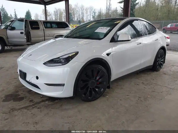 7SAYGDEF8NF462255 2022 TESLA MODEL Y - Image 2