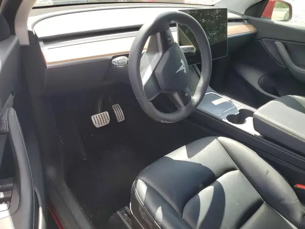 7SAYGDEF8NF464247 2022 TESLA MODEL Y - Image 8