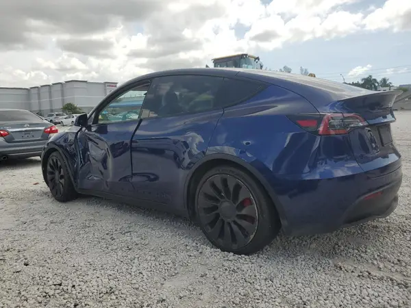 7SAYGDEF8NF465334 2022 TESLA MODEL Y - Image 2