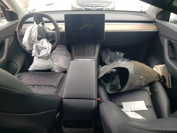 7SAYGDEF8NF469237 2022 TESLA MODEL Y - Image 8