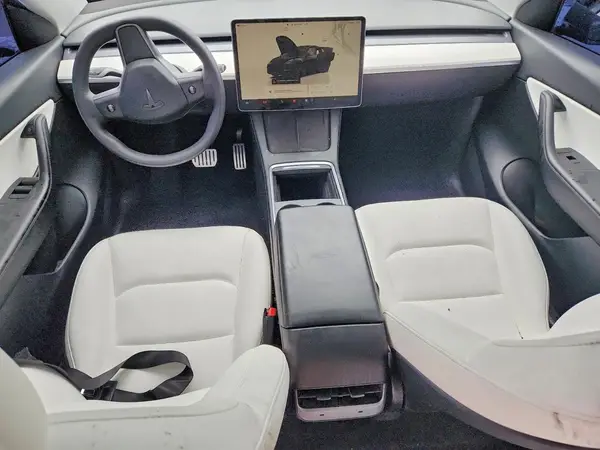 7SAYGDEF8NF469545 2022 TESLA MODEL Y - Image 8