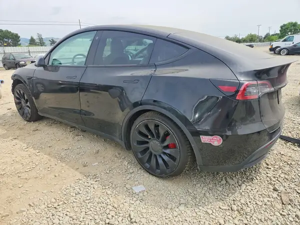7SAYGDEF8NF491139 2022 TESLA MODEL Y - Image 2