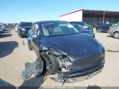 7SAYGDEF8NF494753 2022 TESLA MODEL Y