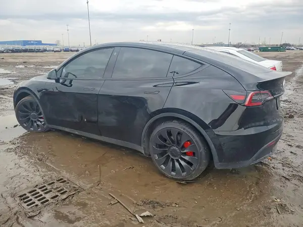 7SAYGDEF8NF501541 2022 TESLA MODEL Y - Image 2