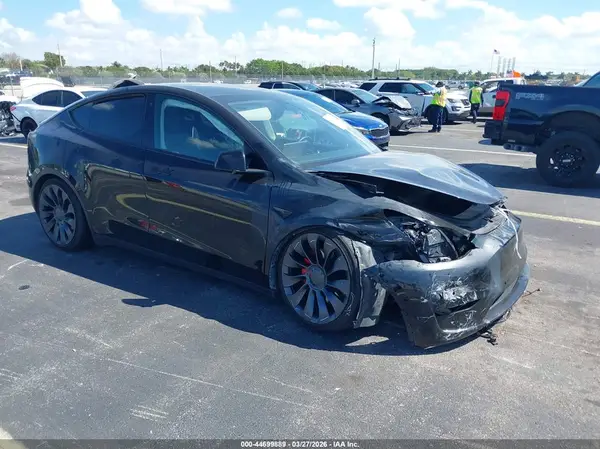 7SAYGDEF8NF508036 2022 TESLA MODEL Y - Image 1