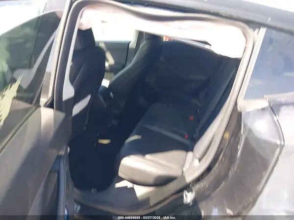 7SAYGDEF8NF508036 2022 TESLA MODEL Y - Image 8