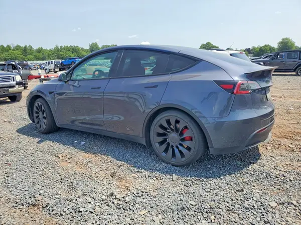 7SAYGDEF8NF511955 2022 TESLA MODEL Y - Image 2