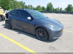 7SAYGDEF8NF511972 2022 TESLA MODEL Y
