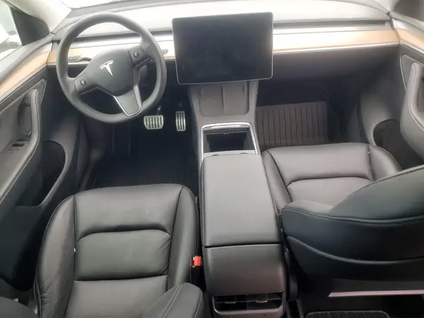 7SAYGDEF8NF520512 2022 TESLA MODEL Y - Image 8