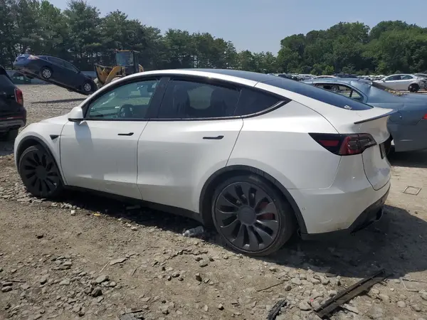 7SAYGDEF8NF544650 2022 TESLA MODEL Y - Image 2