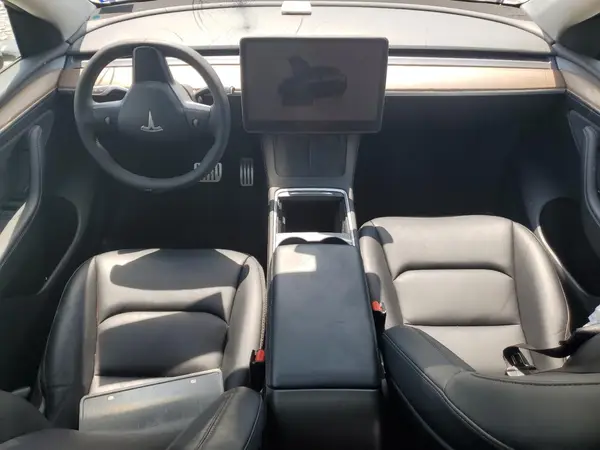 7SAYGDEF8NF544650 2022 TESLA MODEL Y - Image 8