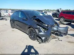 7SAYGDEF8NF545927 2022 TESLA MODEL Y