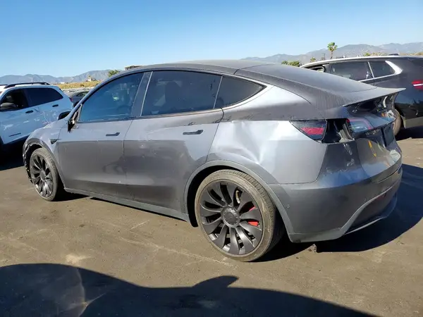 7SAYGDEF8NF551467 2022 TESLA MODEL Y - Image 2