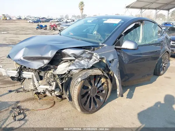 7SAYGDEF8NF551694 2022 TESLA MODEL Y - Image 2