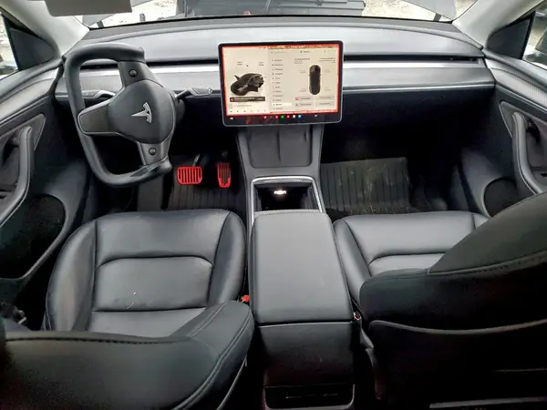 7SAYGDEF8NF552246 2022 TESLA MODEL Y - Image 8