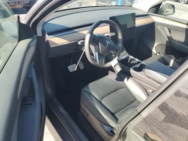 7SAYGDEF8NF560931 2022 TESLA MODEL Y - Image 8