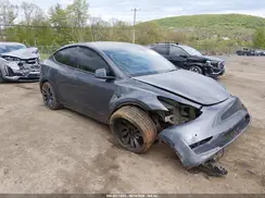 7SAYGDEF8NF564266 2022 TESLA MODEL Y