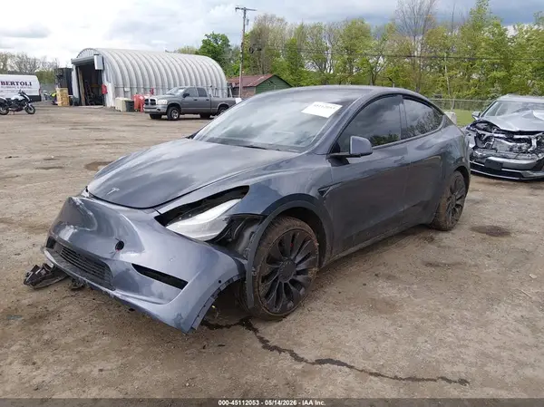 7SAYGDEF8NF564266 2022 TESLA MODEL Y - Image 2