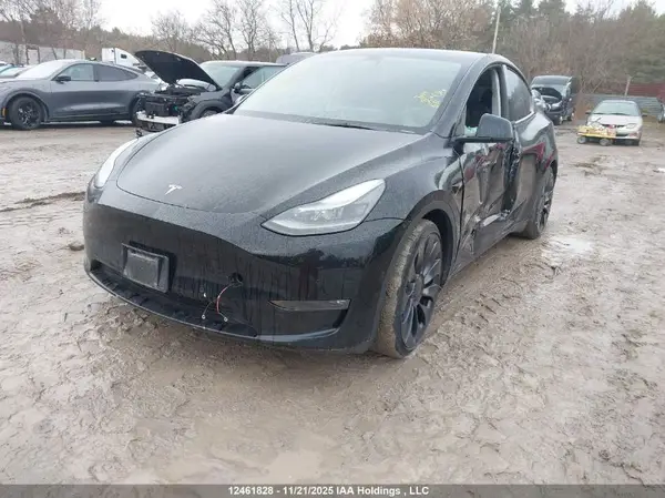 7SAYGDEF8NF565630 2022 TESLA MODEL Y - Image 2