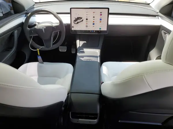 7SAYGDEF8PF587940 2023 TESLA MODEL Y - Image 8