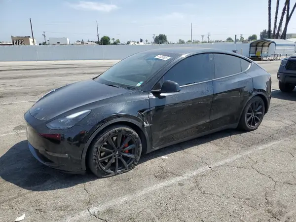 7SAYGDEF8PF596640 2023 TESLA MODEL Y - Image 1