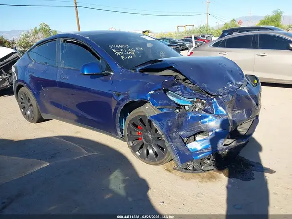 7SAYGDEF8PF603912 2023 TESLA MODEL Y - Image 1