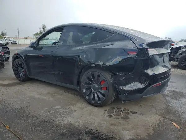 7SAYGDEF8PF611802 2023 TESLA MODEL Y - Image 2