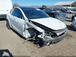 7SAYGDEF8PF624047 2023 TESLA MODEL Y