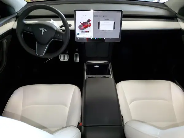 7SAYGDEF8PF635453 2023 TESLA MODEL Y - Image 8
