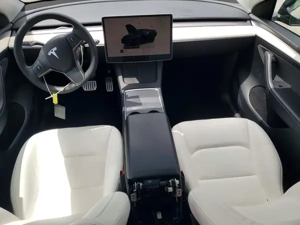 7SAYGDEF8PF673474 2023 TESLA MODEL Y - Image 8
